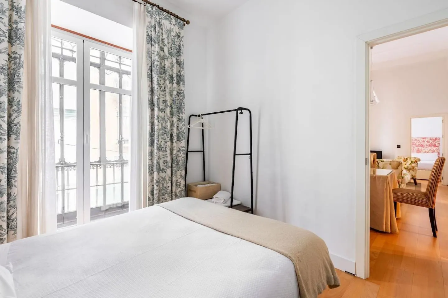 Komodo Sierpes: Bright & Classy Central Apartment Seville